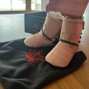 Freebird Baby Coal Boots